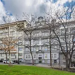 2br - 1 - Elevator - Self Check-in * Prague