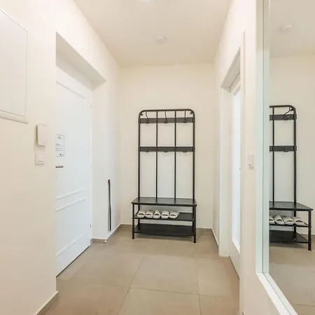 Homely I 38m2 I Elevator I Self Check-in *