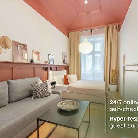 Homely I 38m2 I Elevator I Self Check-in Apartamento