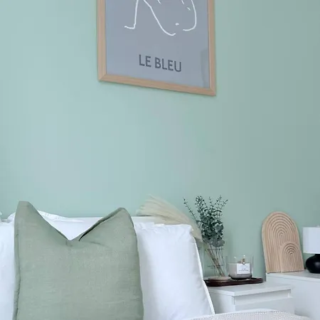 Apartment Hly - Newly Designed With Big Promo!