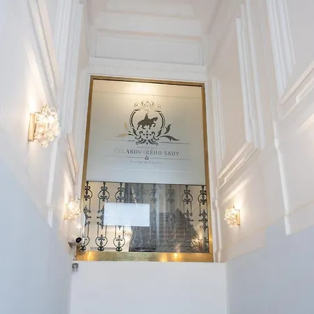 Hly - Newly Designed With Big Promo! Apartment *